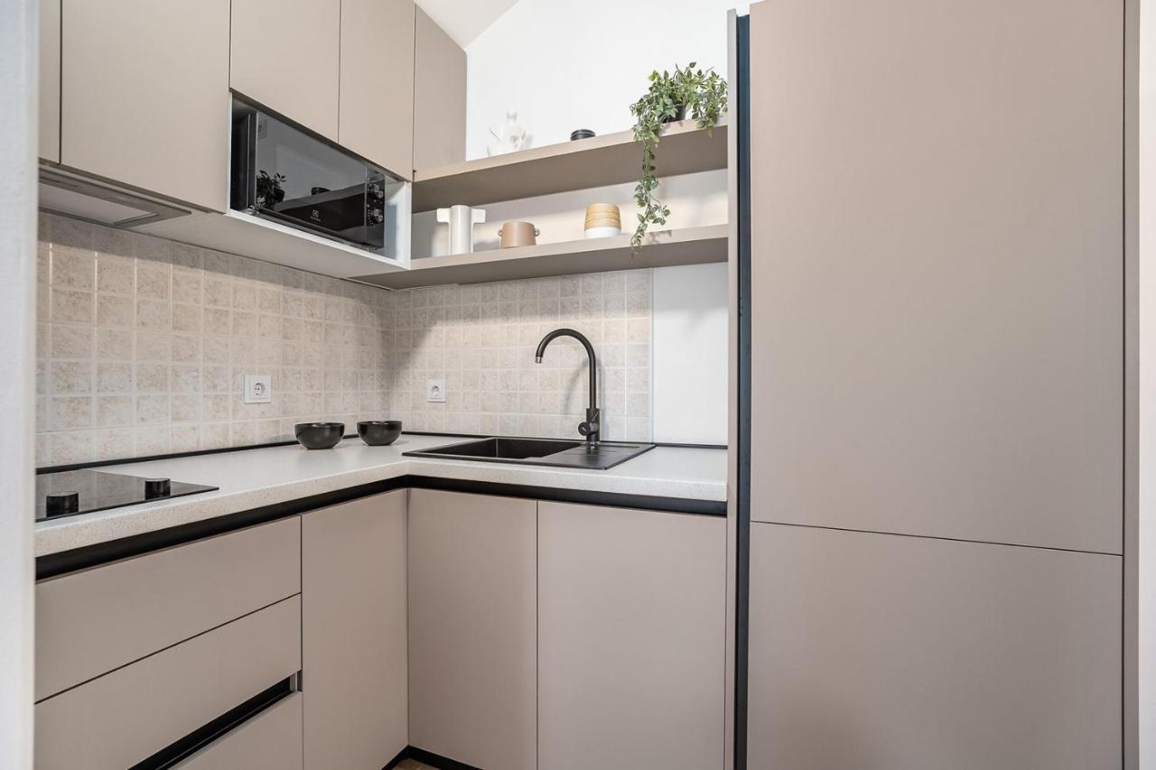 Villa Lux Promajna Extérieur photo